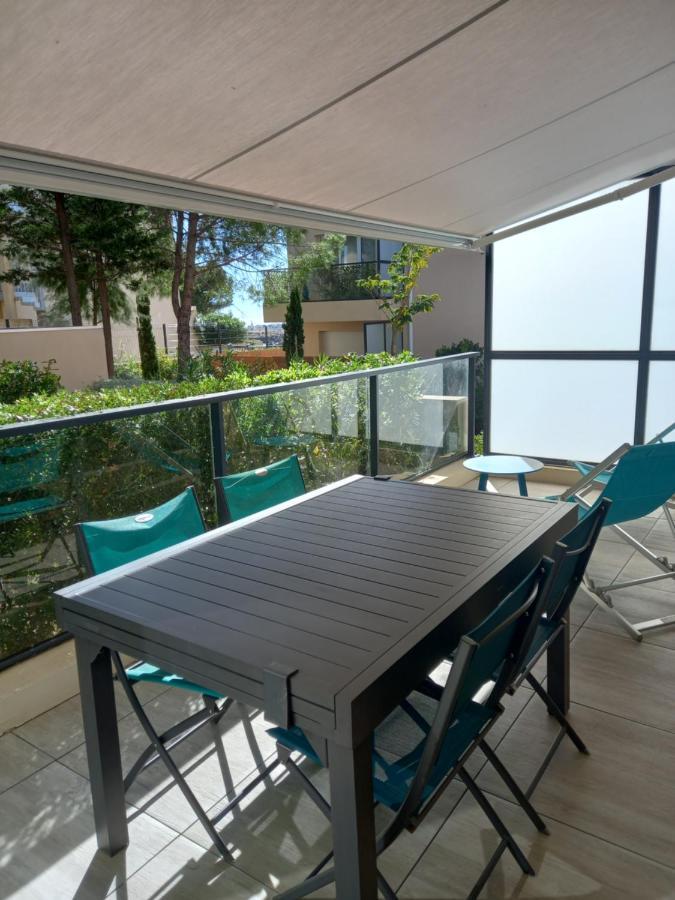 Bel Appartement Avec Terrasse - Plage De Carro A Pied Martigues Exterior photo